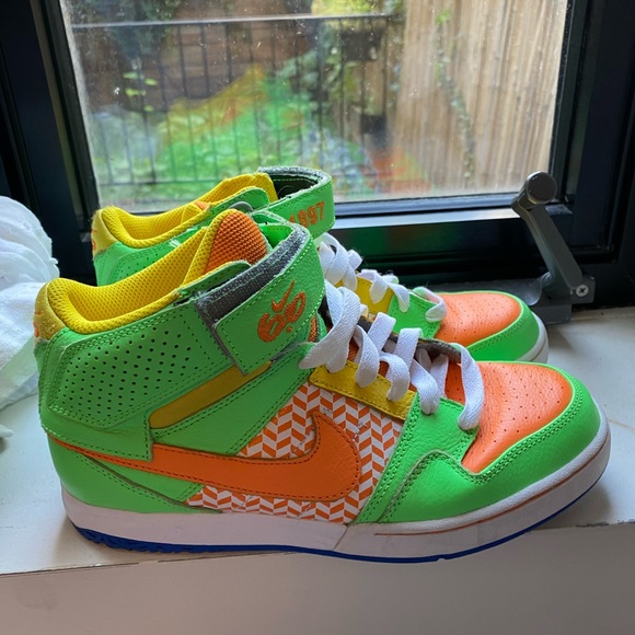 Nike 6.0 Dunk Hi-Top - Kappa Delta - Picture 5 of 6